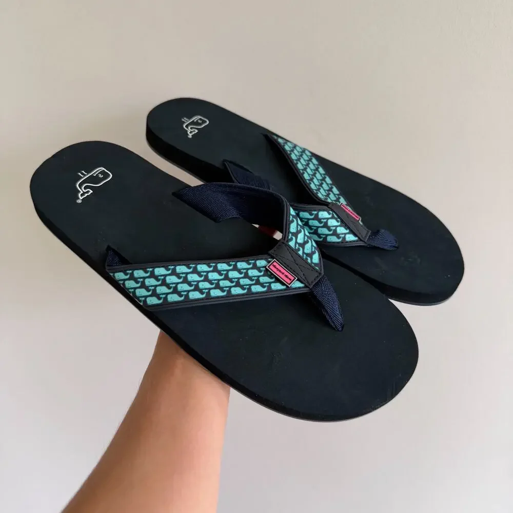 Vineyard Vines Classic Foam Whale Print Strap Flip Flop Sandals Navy 11 NEW